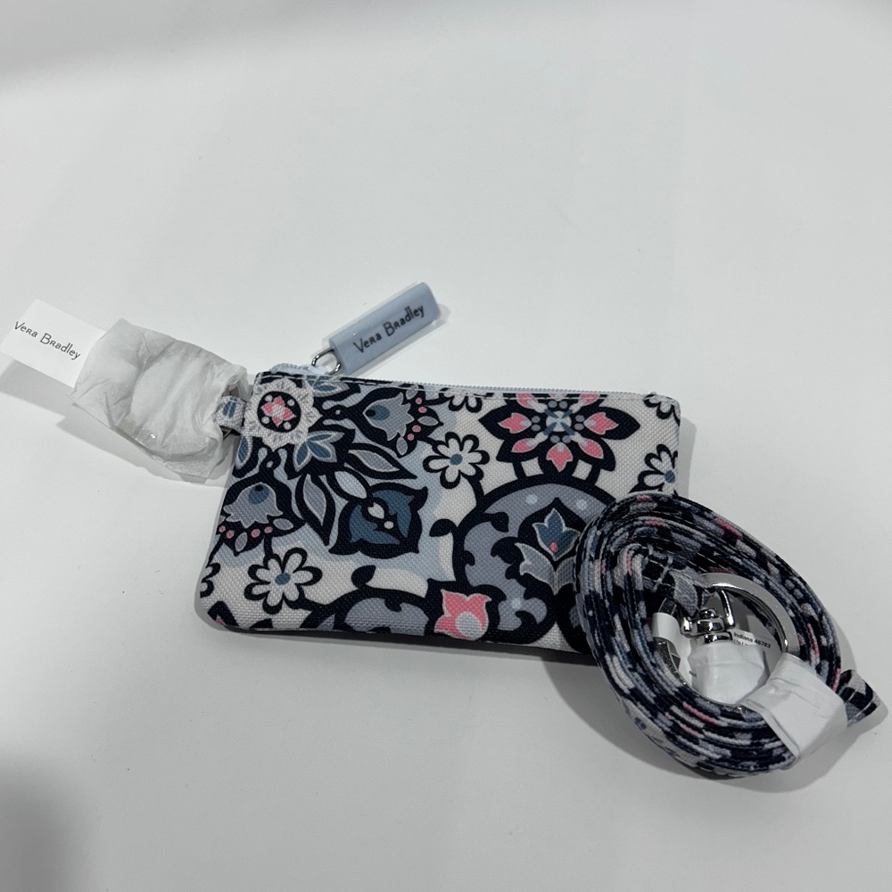NEW -Vera Bradley Grey "Lisbon Medallion" Zip ID & Lanyard set *Retired Pattern*